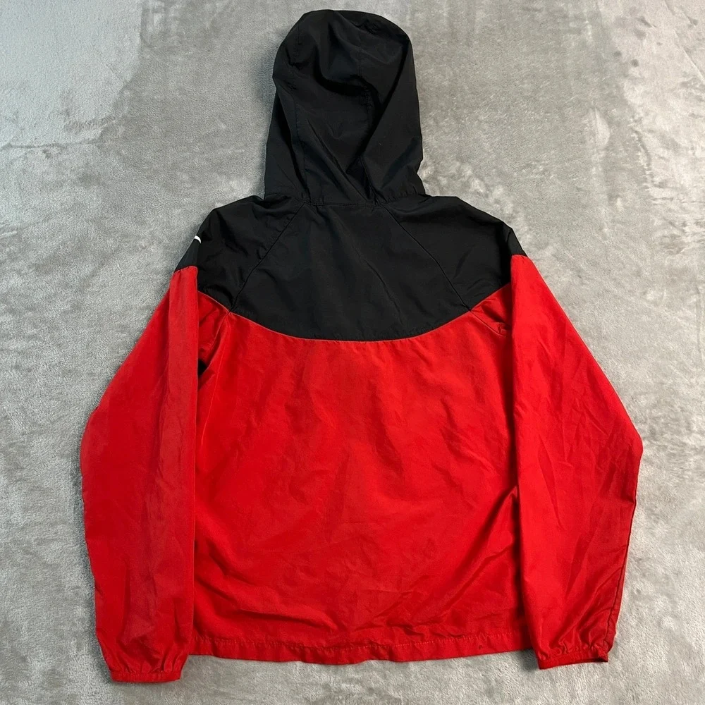 Nike kids windrunner